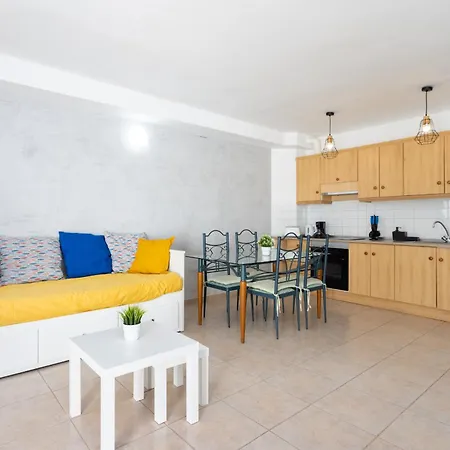 Eden Medano Surfstar Ocean First Line Apartmán *
