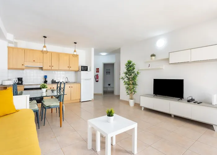 Eden Medano Surfstar Ocean First Line